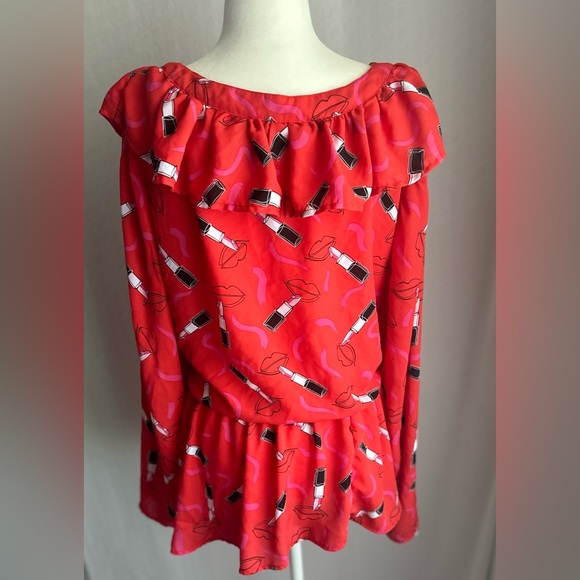 Ashley Stewart Blouse Plus Size 26/28 4X Open Tie Front Red Lipstick Print Fun - Picture 4 of 4